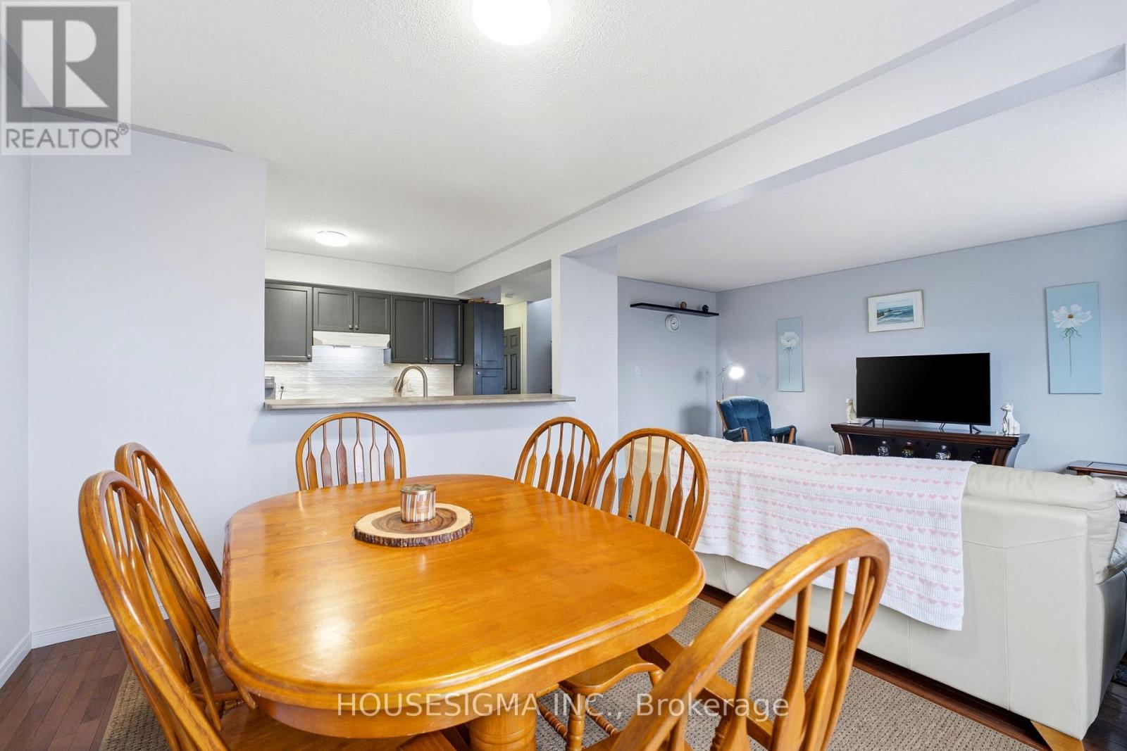 C - 123 Whitlaw Way, Brant, Ontario  N3L 4C9 - Photo 8 - X12921786