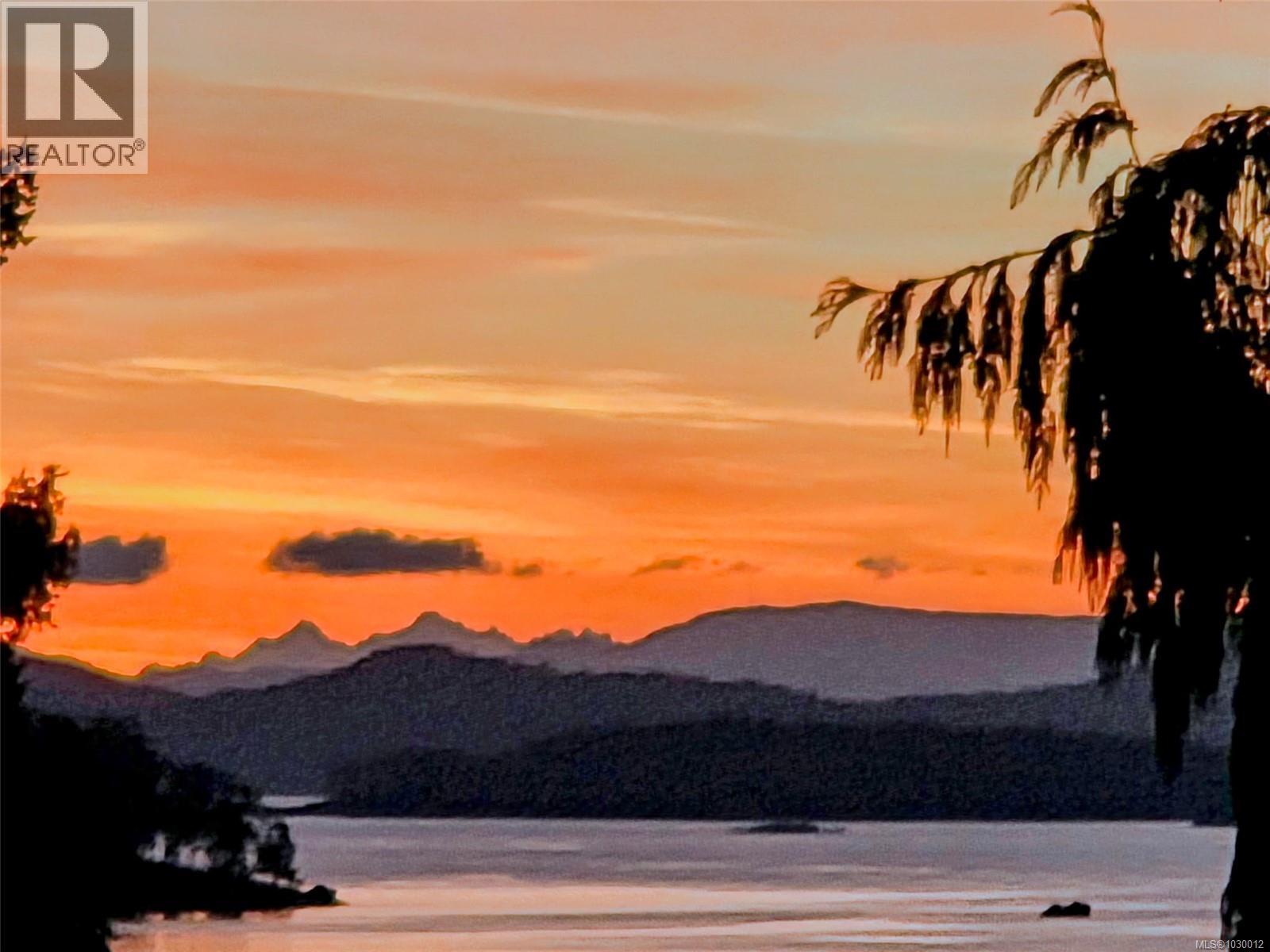 10930 Fernie Wynd Rd, North Saanich, British Columbia  V8L 5H8 - Photo 46 - 1030012