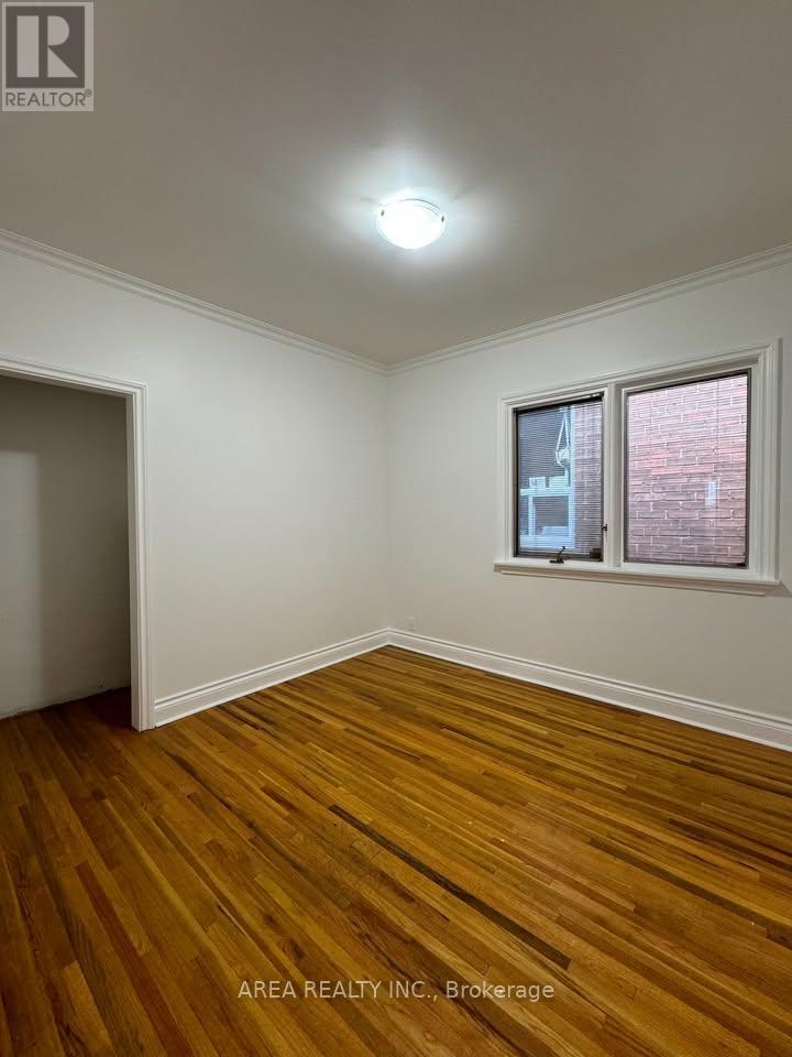 Main - 39 Rosethorn Avenue, Toronto, Ontario  M6N 3K7 - Photo 9 - W12921674