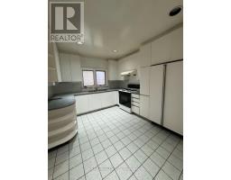 MAIN - 39 ROSETHORN AVENUE, Toronto, Ontario