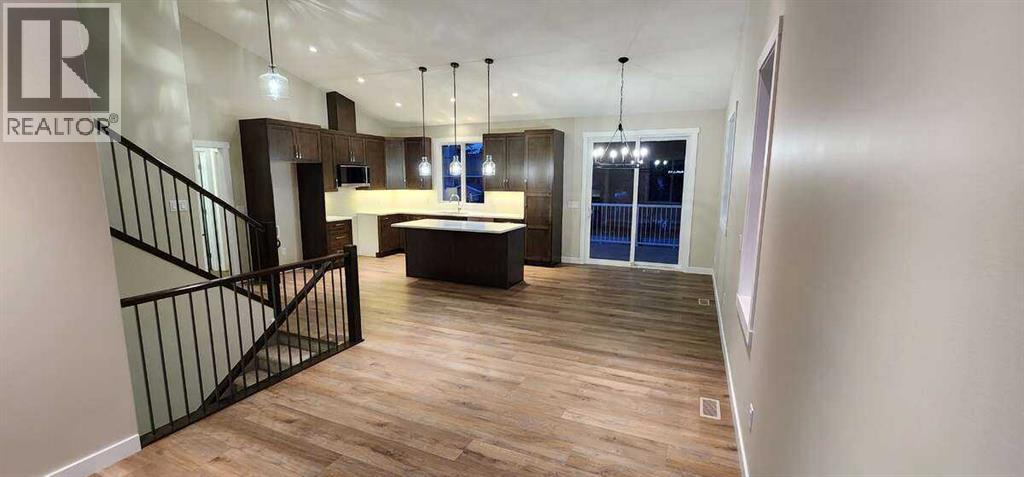 5518 52 Street, Olds, Alberta  T4H 1H8 - Photo 2 - A2296503