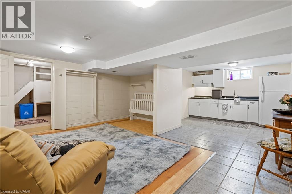 2 Carleton Street N, Thorold, Ontario  L2V 2A3 - Photo 24 - 40815220