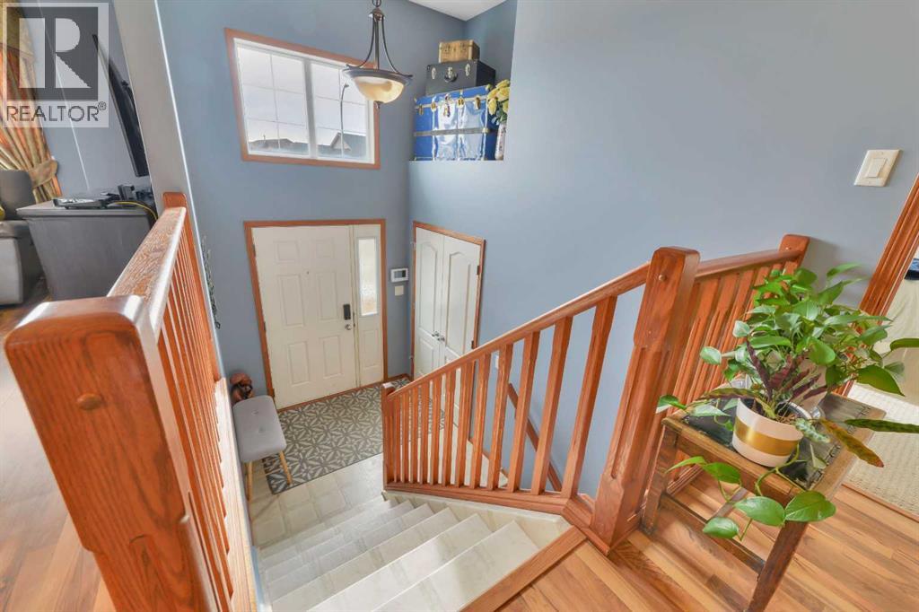 191 Inglewood Drive, Red Deer, Alberta  T4R 3S3 - Photo 3 - A2288562