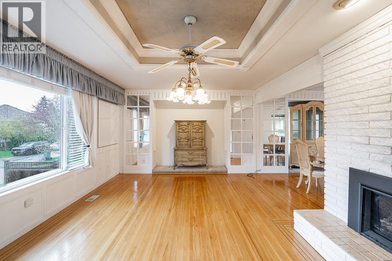 8651 Kilgour Place, Richmond, British Columbia  V7C 3P9 - Photo 5 - R3103021