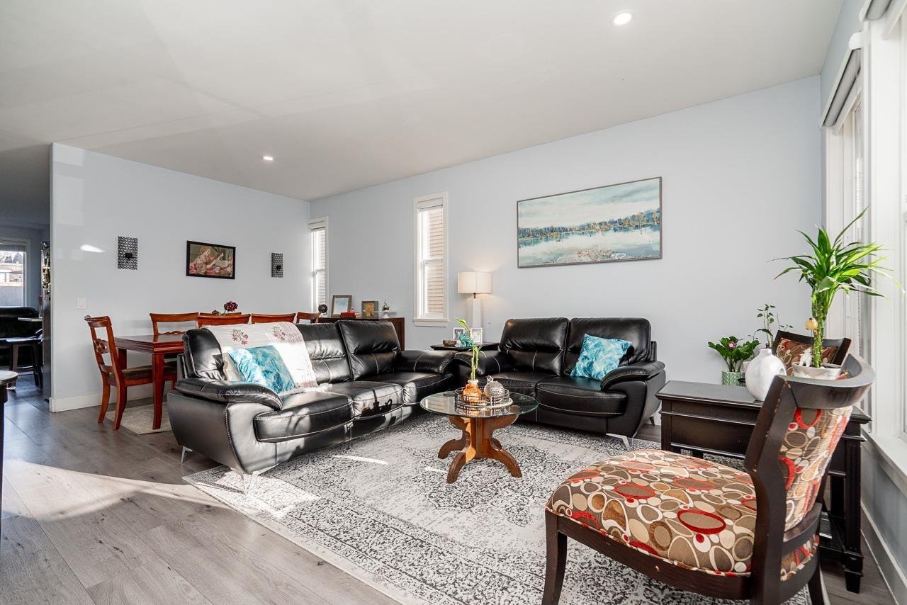 6926 190 Street, Surrey, British Columbia  V4N 5P1 - Photo 3 - R3103567