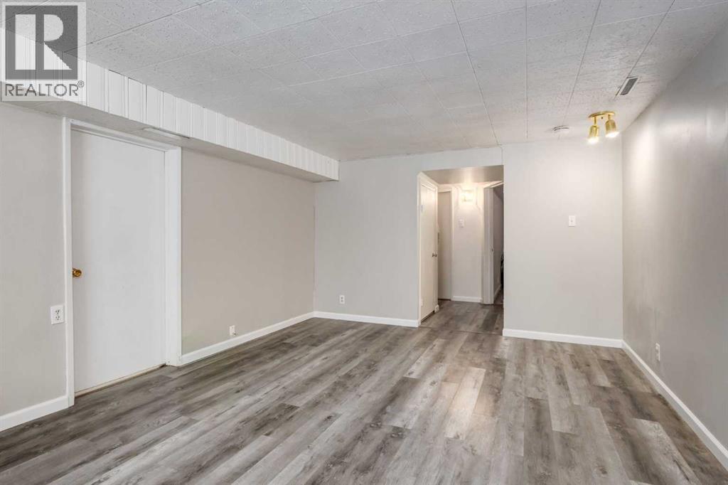 1415 43 Street SW, Calgary, Alberta  T3C 2A3 - Photo 15 - A2294734