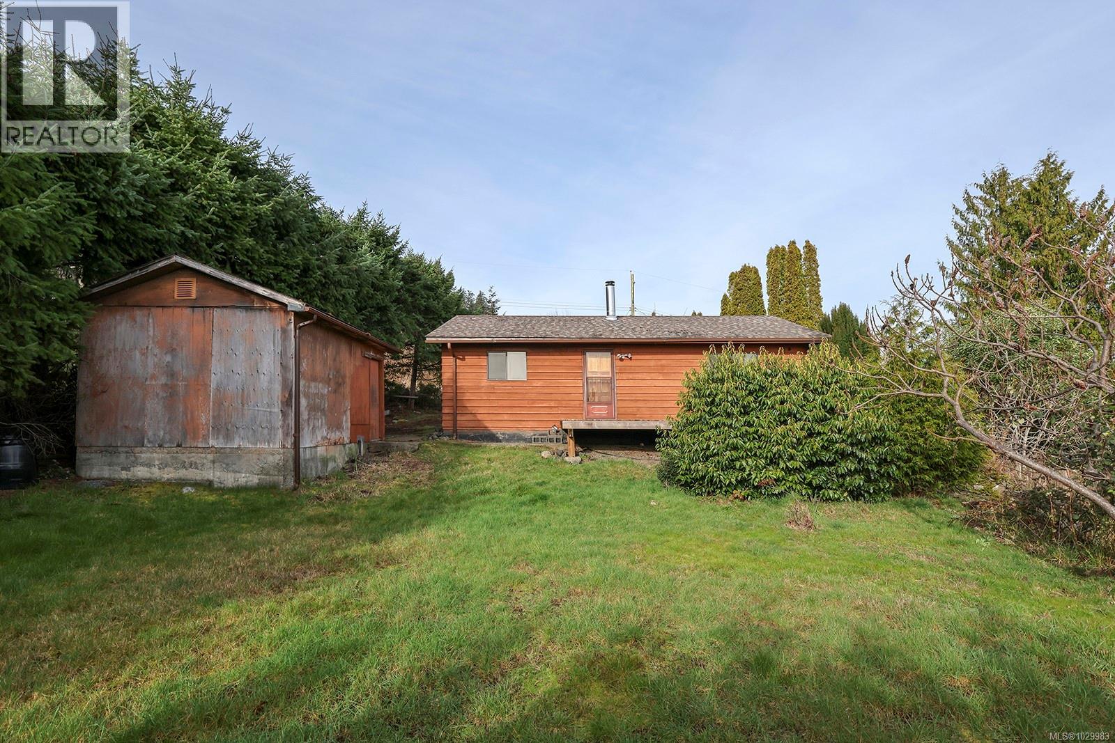 5608 4th St, Union Bay, British Columbia  V0R 3B0 - Photo 28 - 1029983