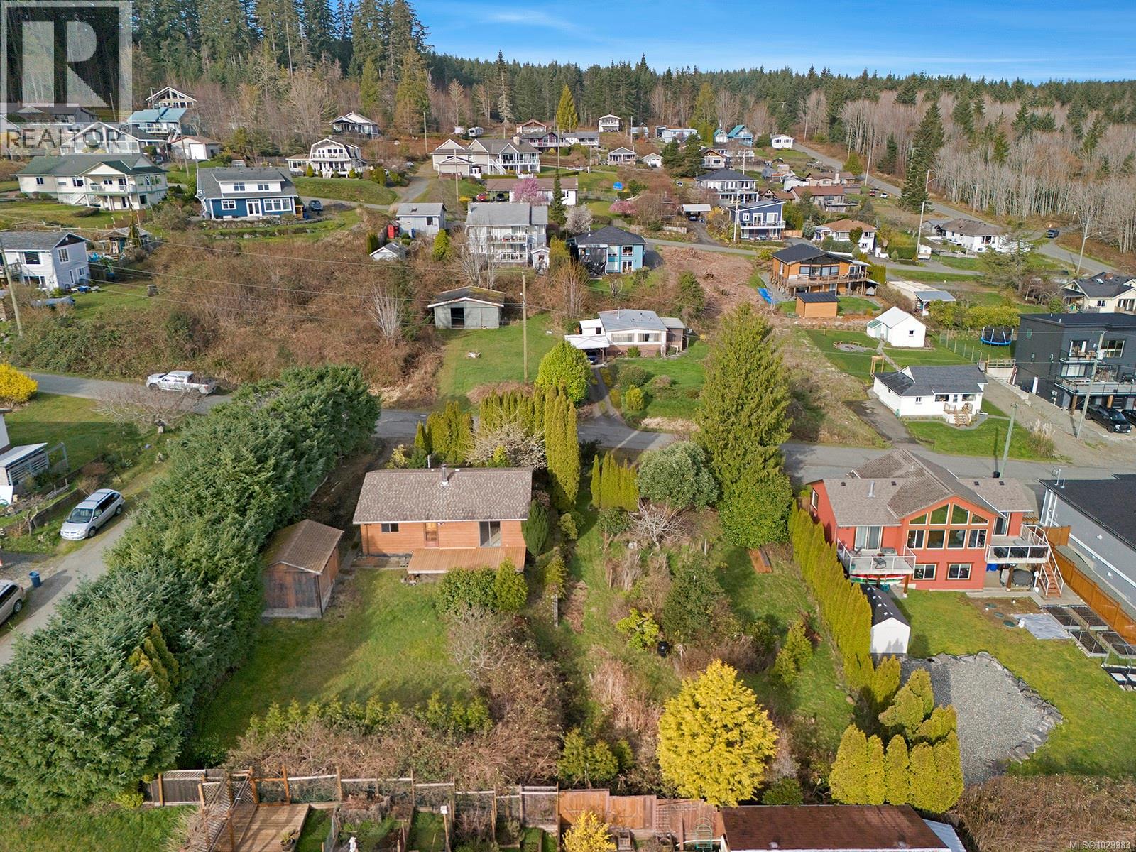 5608 4th St, Union Bay, British Columbia  V0R 3B0 - Photo 29 - 1029983