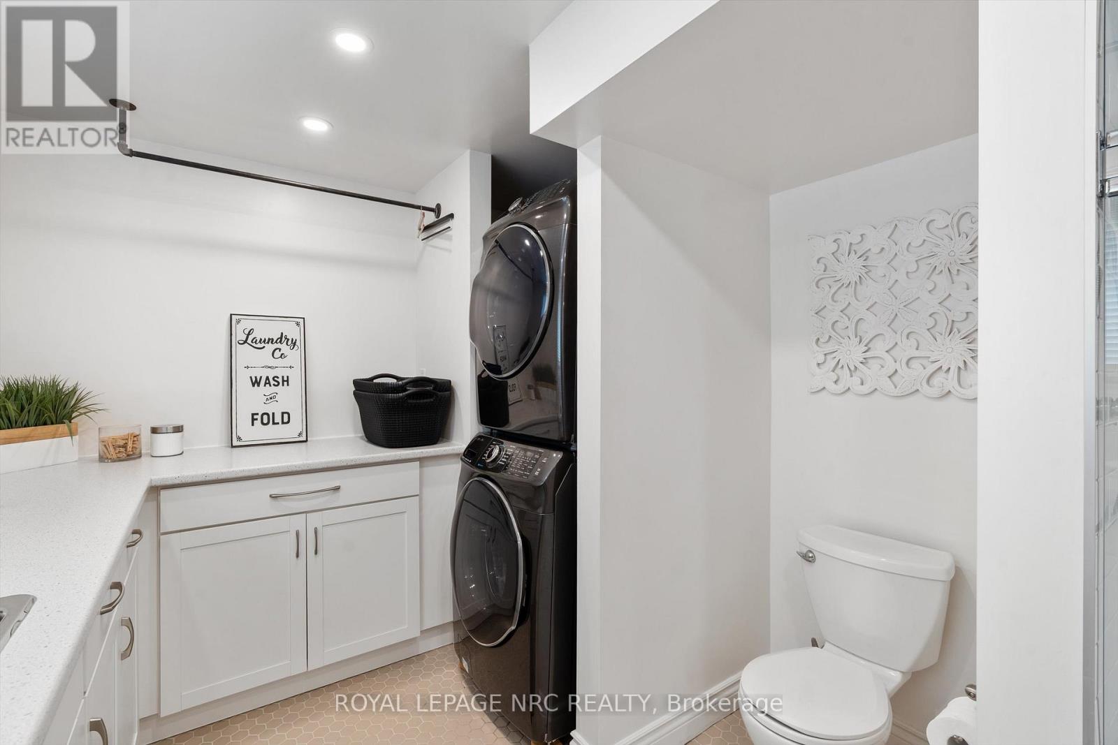 24 Valerie Drive, St. Catharines, Ontario  L2T 3G5 - Photo 14 - X12921798