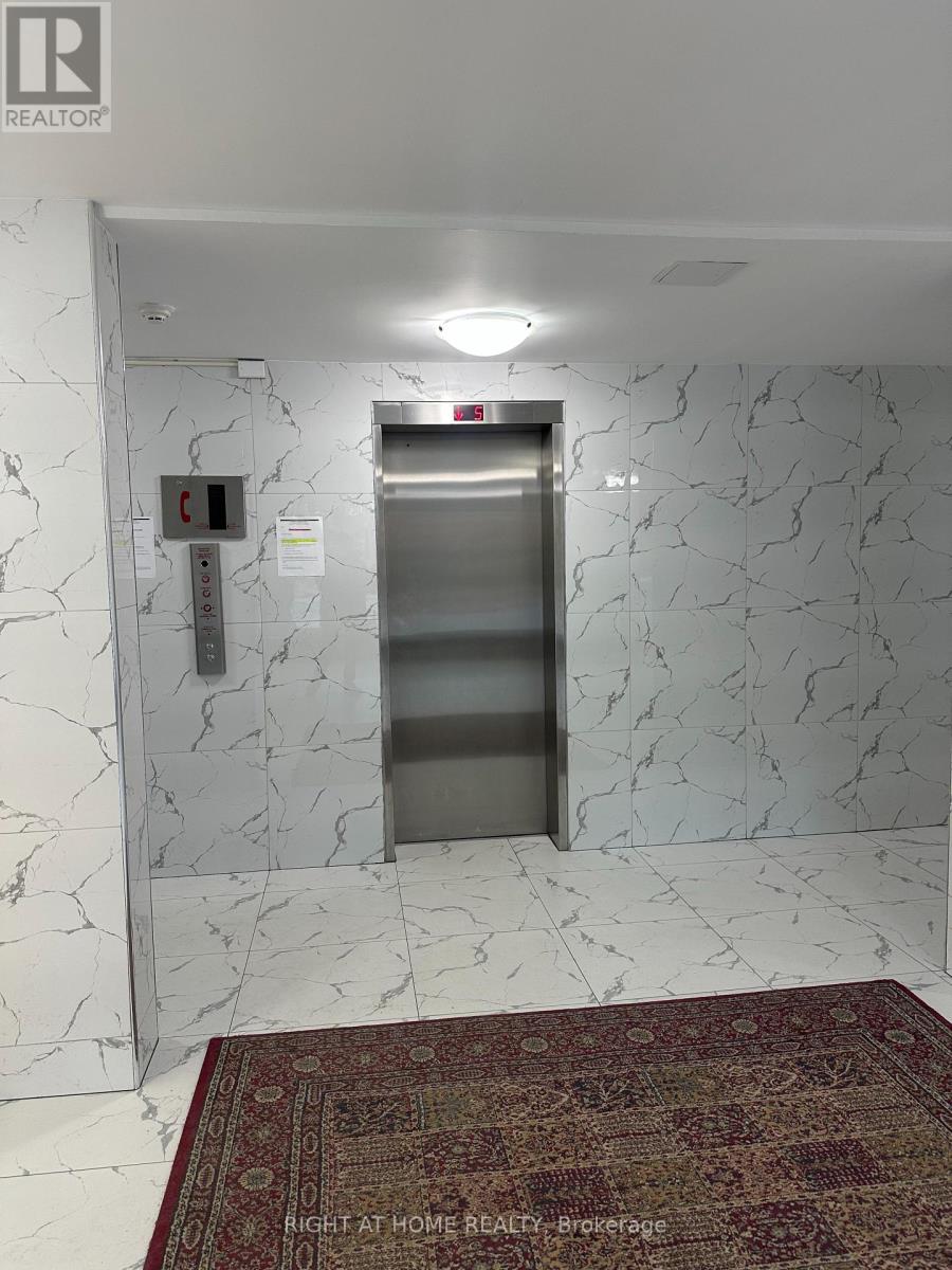 208 - 100 Dundalk Drive, Toronto, Ontario  M1P 4V2 - Photo 10 - E12889832