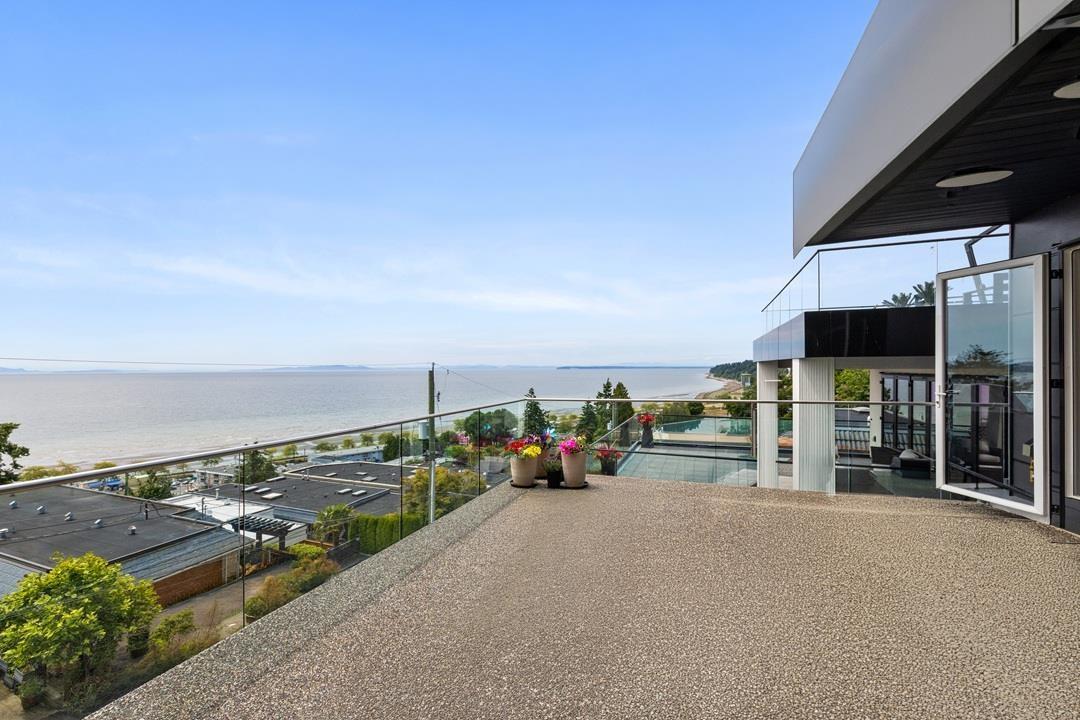 14999 Blackwood Lane, White Rock, British Columbia  V4B 2A8 - Photo 7 - R3082850