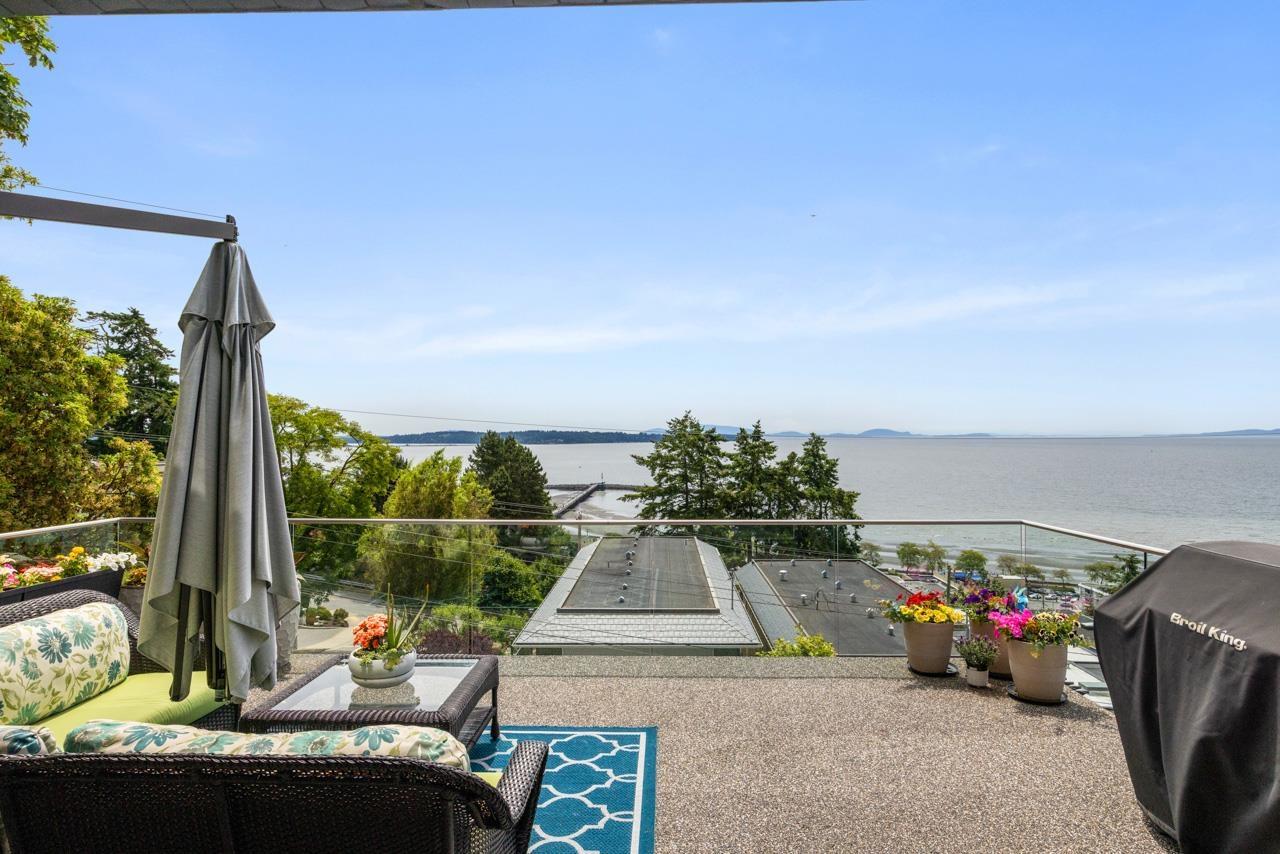 14999 Blackwood Lane, White Rock, British Columbia  V4B 2A8 - Photo 9 - R3082850