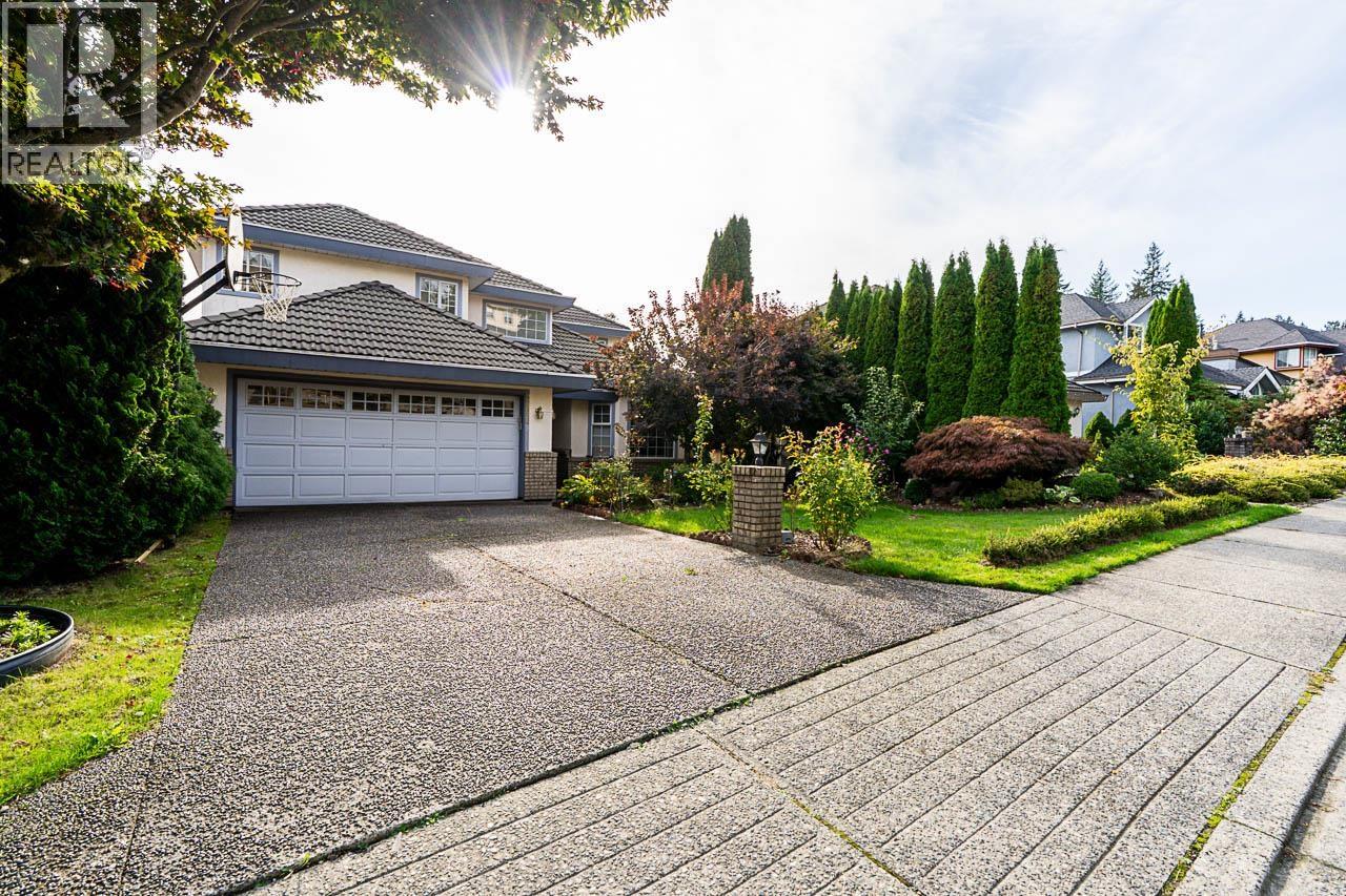 2980 Cliffrose Crescent, Coquitlam, British Columbia V3E 2T2 - Photo 2 - R3103804