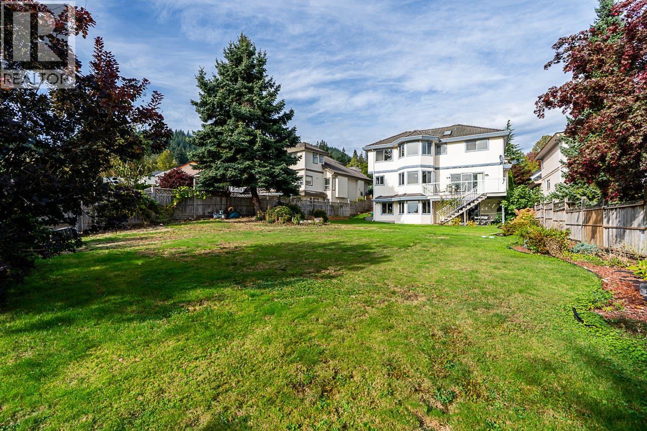 2980 Cliffrose Crescent, Coquitlam, British Columbia V3E 2T2 - Photo 39 - R3103804