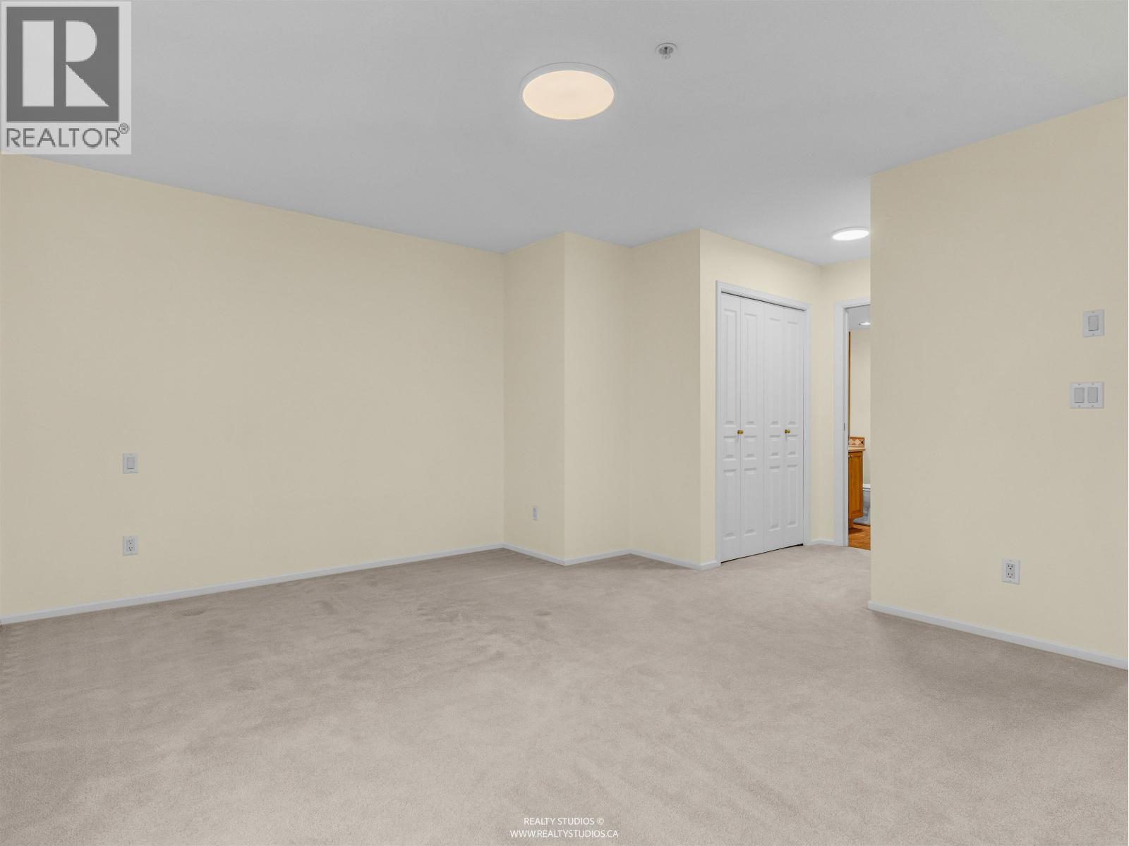 307 5800 Andrews Road, Richmond, British Columbia  V7E 6M2 - Photo 12 - R3085560