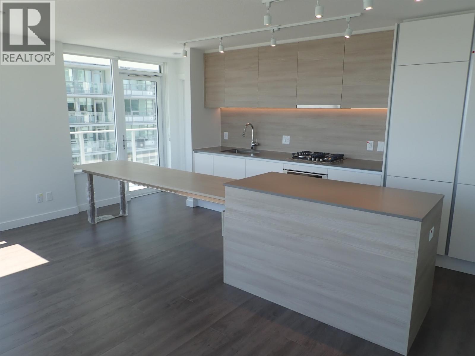 2305 908 Quayside Drive, New Westminster, British Columbia V3M 0L4 - Photo 5 - R3103792