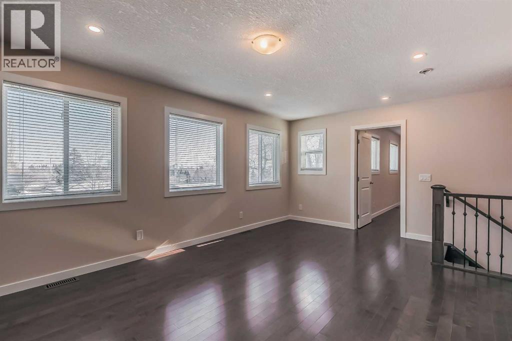 23 Cheltenham Road NW, Calgary, Alberta  T2L 0M4 - Photo 27 - A2283265