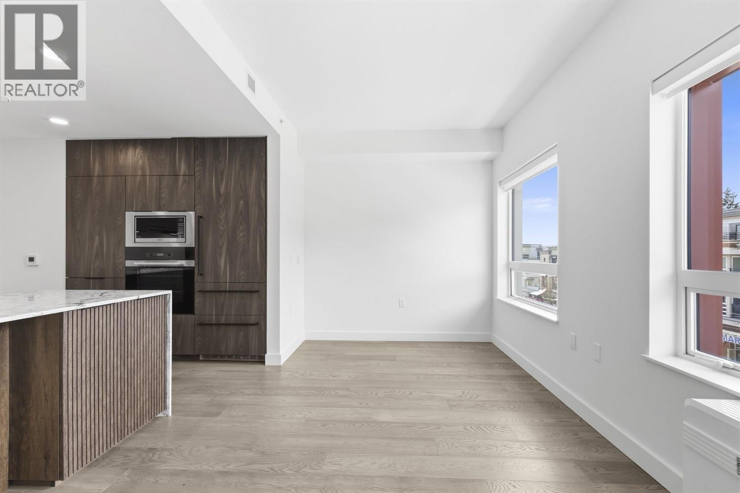 305 3590 W 39TH AVENUE, Vancouver, British Columbia