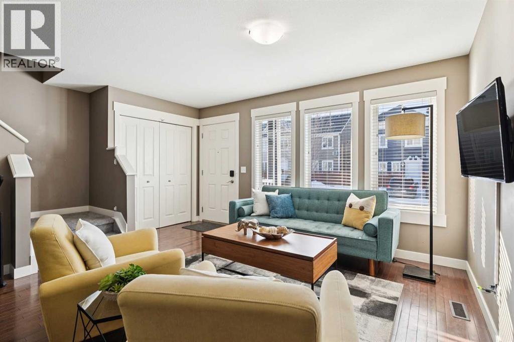 124 Cascades Pass, Chestermere, Alberta  T1X 0K8 - Photo 2 - A2287778