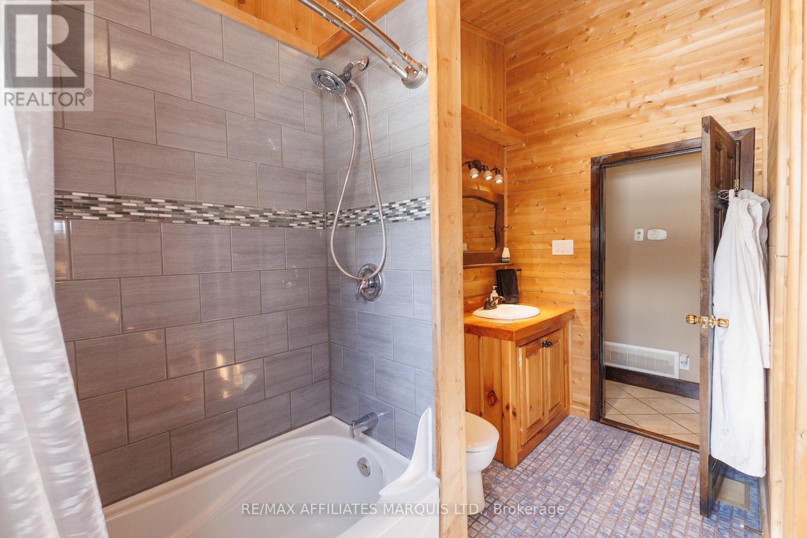 1850 Ridge Road W, Champlain, Ontario  L0L 2L0 - Photo 18 - X12921812