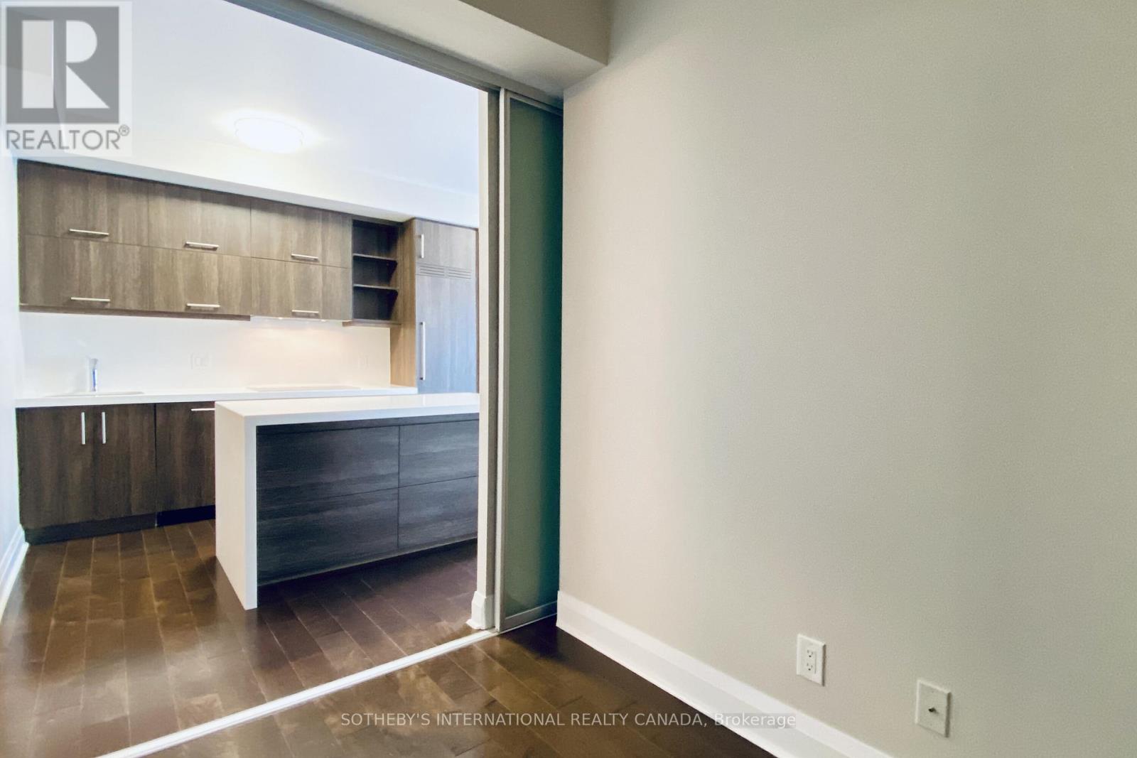 2309 - 1080 Bay Street, Toronto (Bay Street Corridor), Ontario  M5S 0A5 - Photo 16 - C12921824