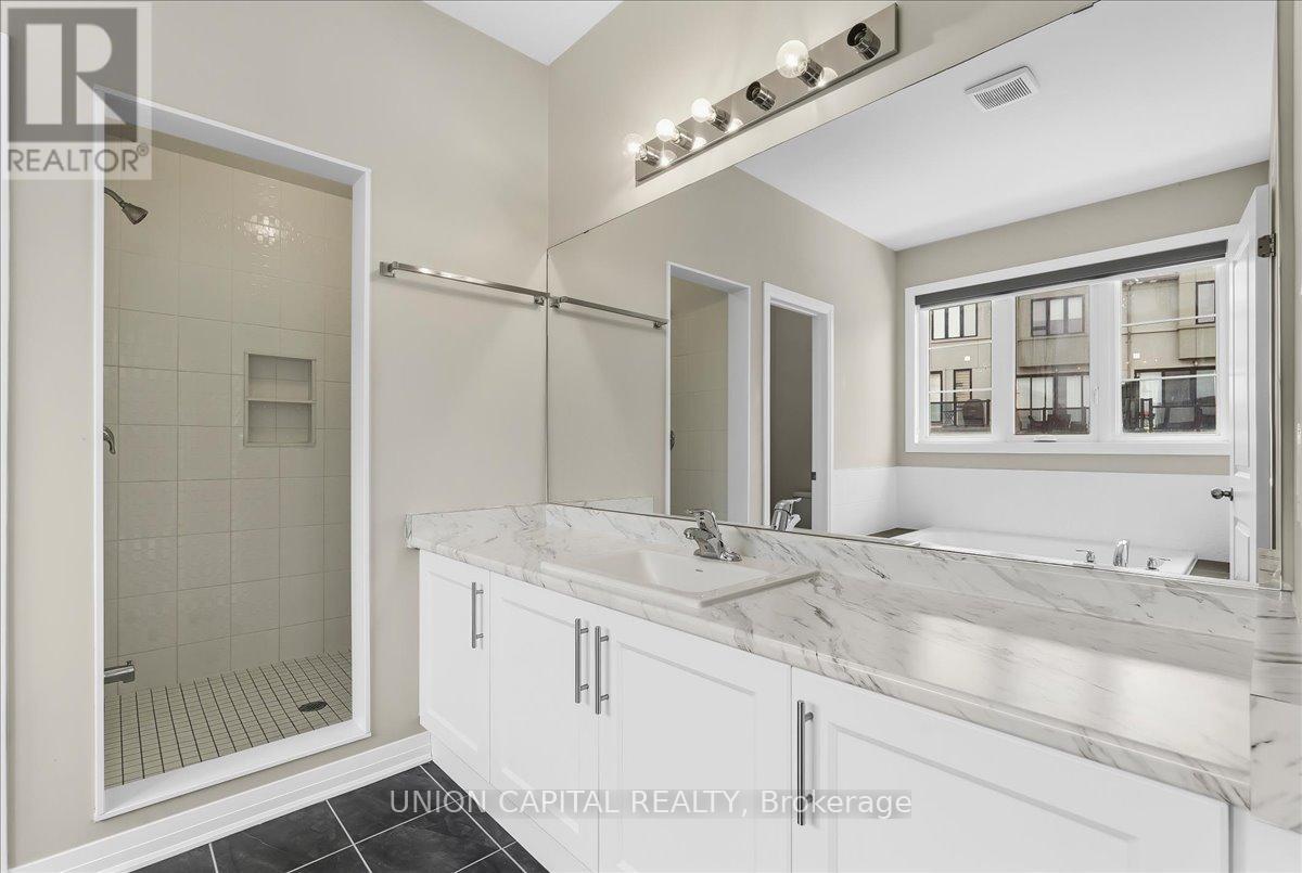 11 Sailors Landing, Clarington, Ontario L1C 7G4 - Photo 16 - E12921808