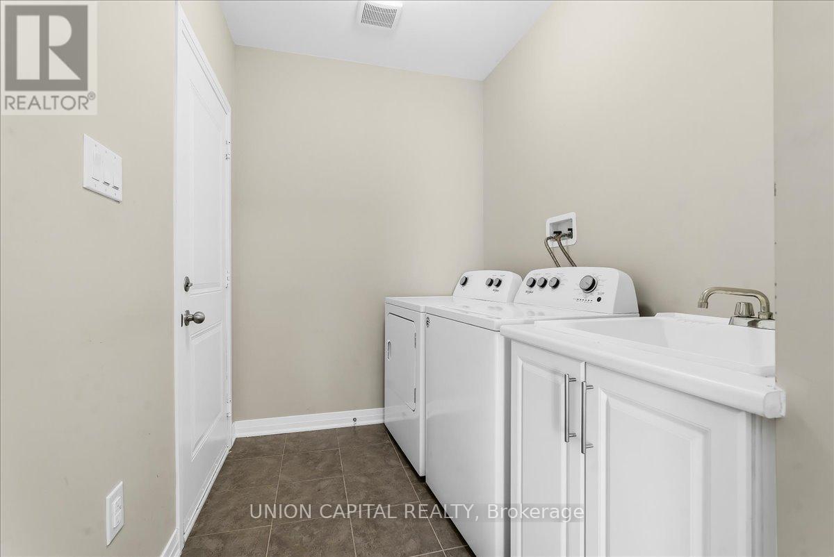 11 Sailors Landing, Clarington, Ontario L1C 7G4 - Photo 25 - E12921808