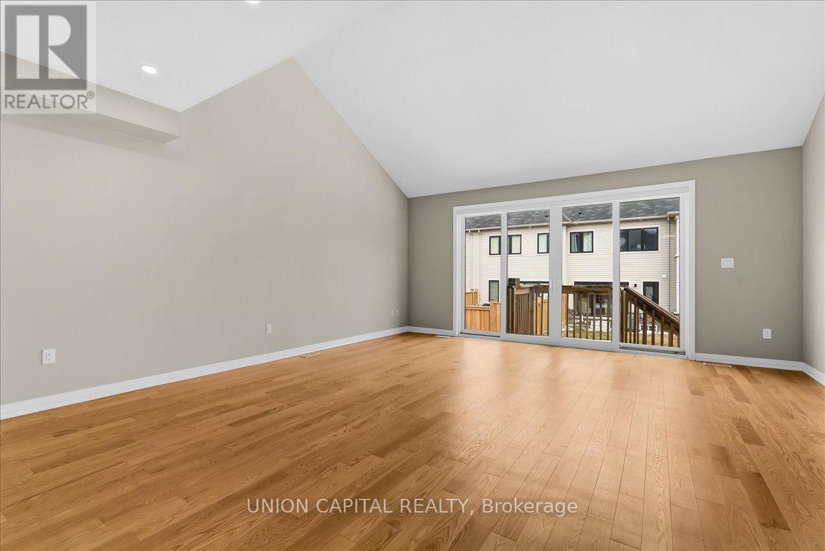 11 Sailors Landing, Clarington, Ontario L1C 7G4 - Photo 8 - E12921808