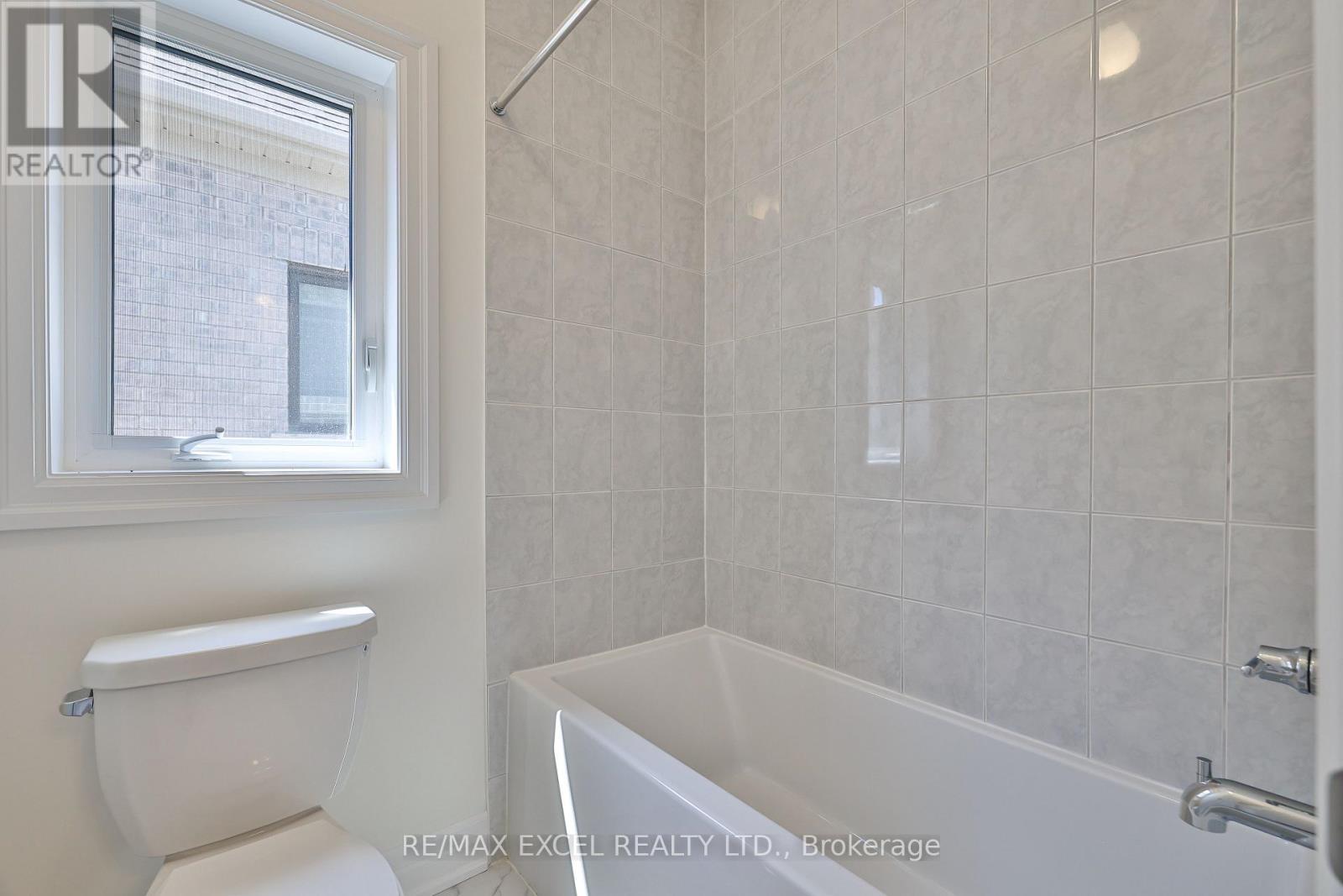 24 Sunny Acre Crescent, King, Ontario L7B 1B6 - Photo 42 - N12921804