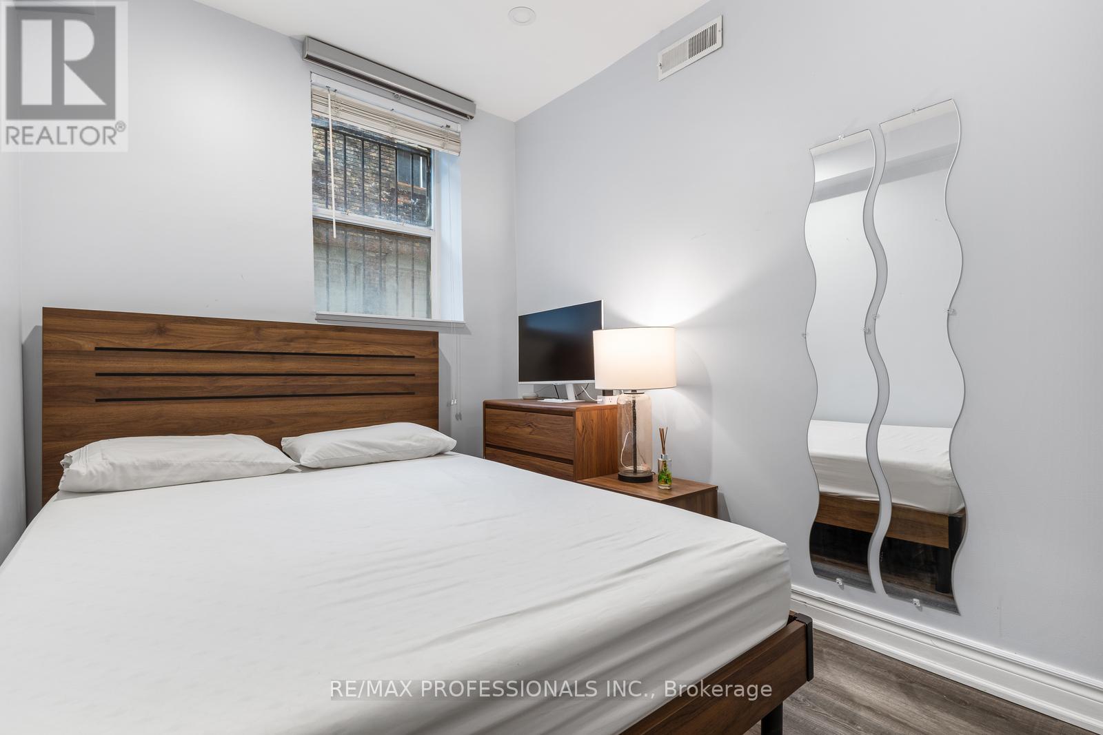 105 - 412 Jarvis Street, Toronto, Ontario  M4Y 2G6 - Photo 17 - C12920538