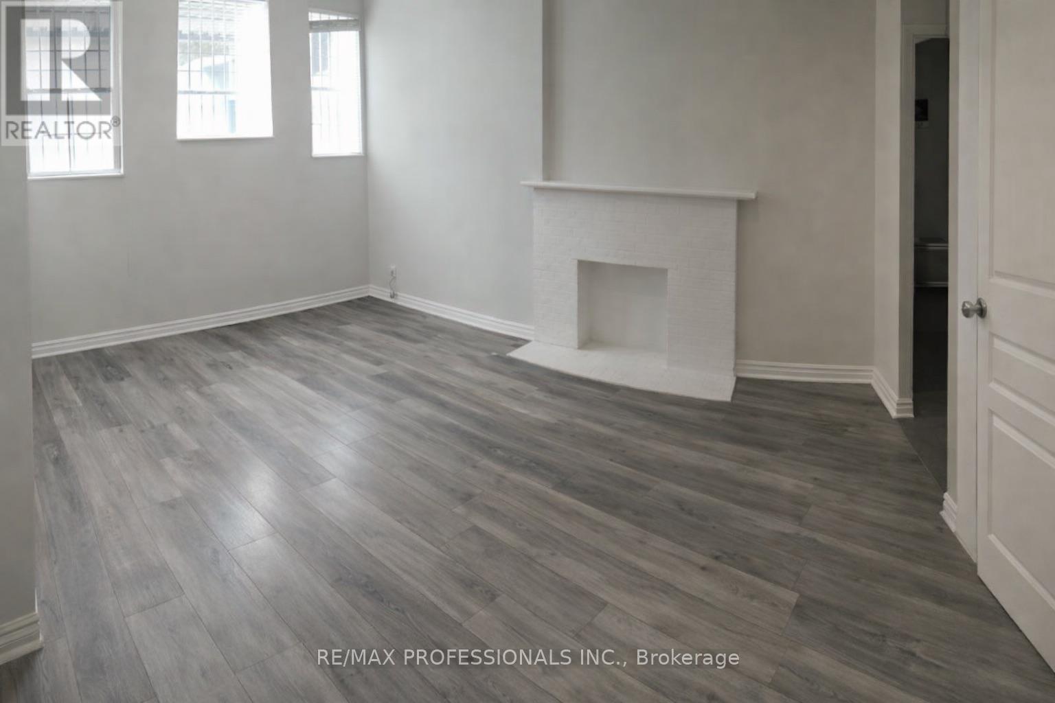 105 - 412 Jarvis Street, Toronto, Ontario  M4Y 2G6 - Photo 8 - C12920538