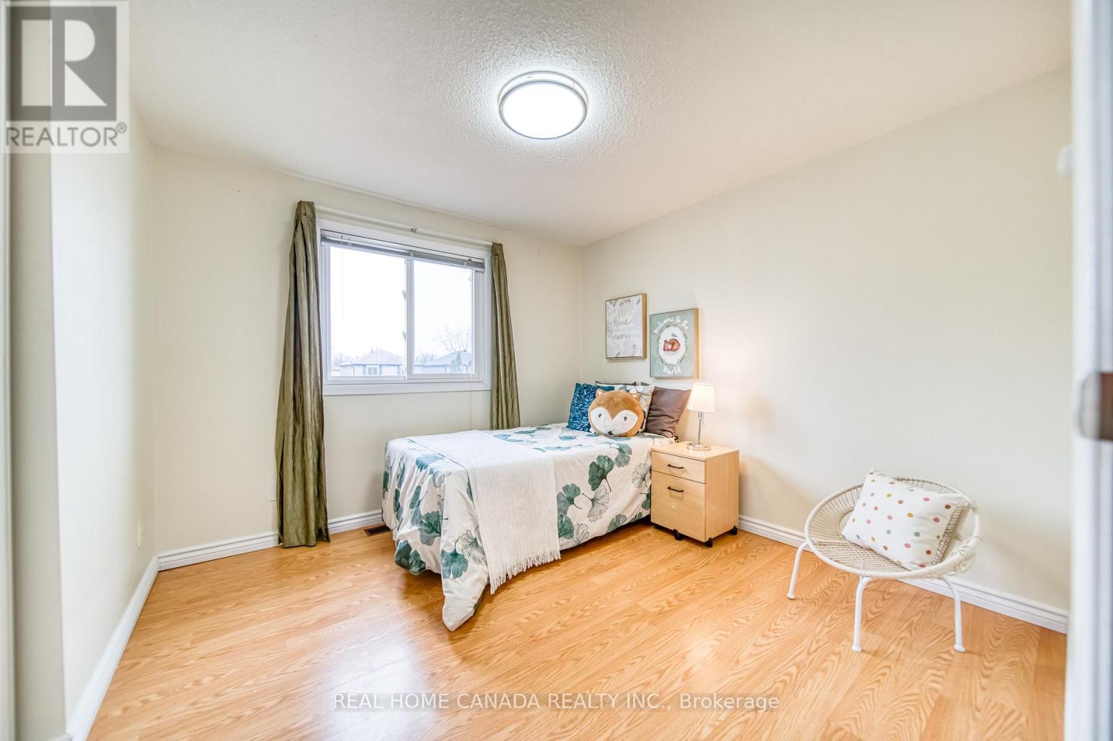 6051 Fullerton Crescent, Mississauga, Ontario L5N 3A3 - Photo 20 - W12917658