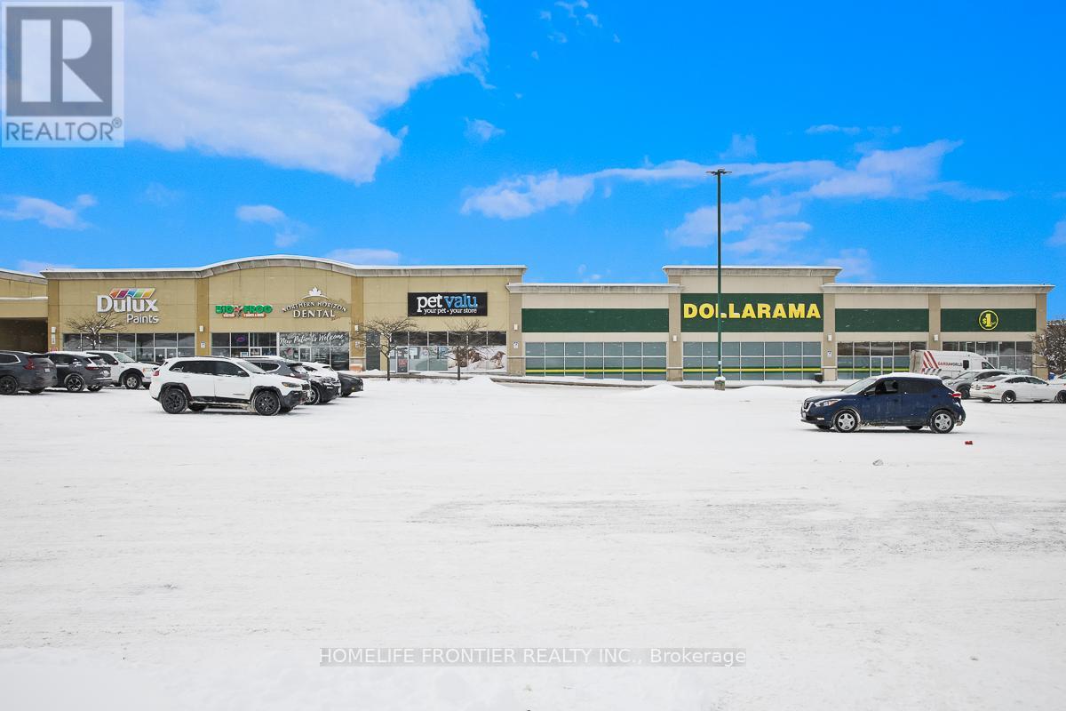 642 Yonge Street, Barrie, Ontario  L4N 4E6 - Photo 14 - S12921826
