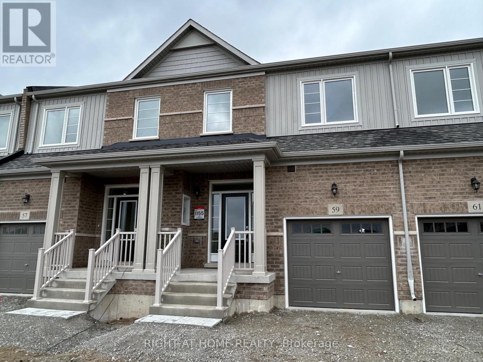 59 Greer Street, Barrie, Ontario  L9J 0R5 - Photo 1 - S12921836