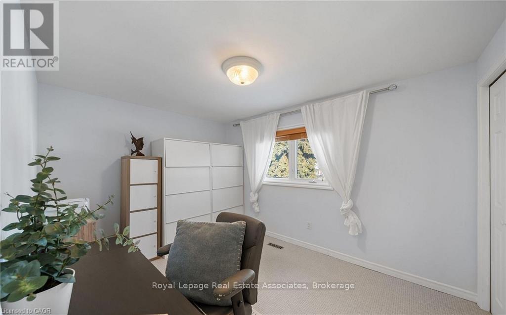 1550 Woodeden Drive, Mississauga, Ontario  L5H 2V3 - Photo 25 - W12921820