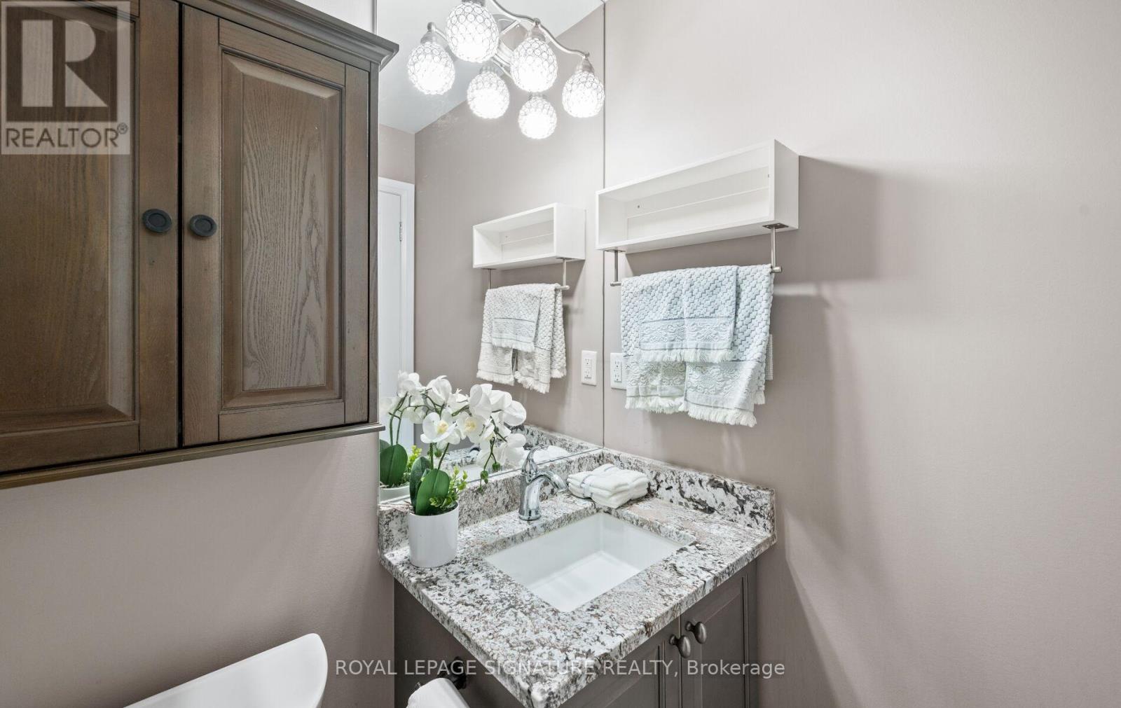 413 - 128 Garden Drive, Oakville, Ontario  L6K 0H7 - Photo 14 - W12921834