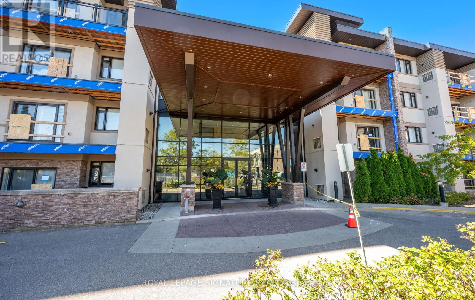 413 - 128 Garden Drive, Oakville, Ontario  L6K 0H7 - Photo 28 - W12921834