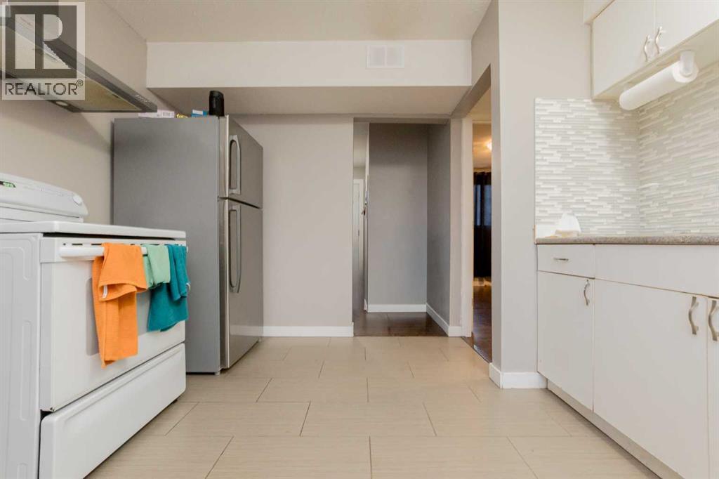 4614 52 Avenue, Valleyview, Alberta T0H 3N0 - Photo 4 - A2272366