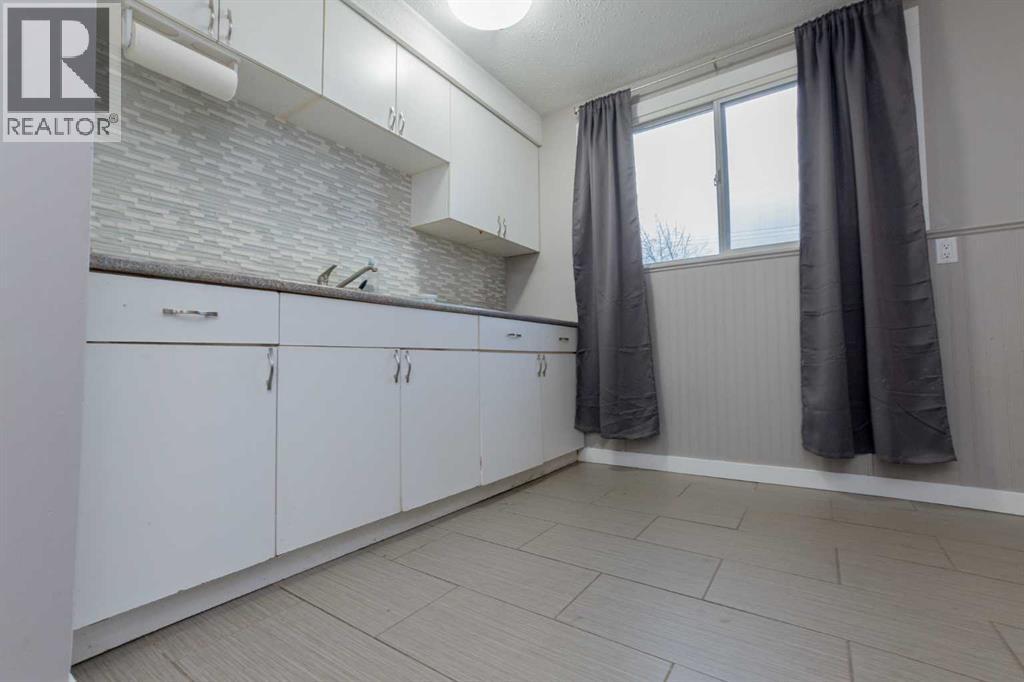 4614 52 Avenue, Valleyview, Alberta T0H 3N0 - Photo 6 - A2272366