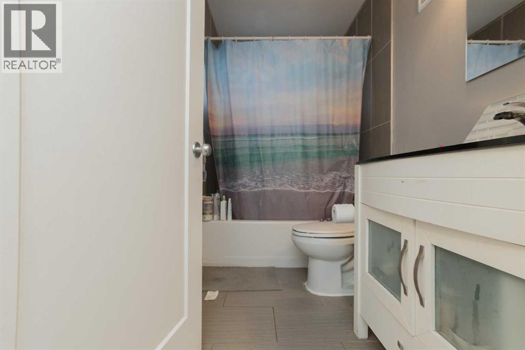 4614 52 Avenue, Valleyview, Alberta T0H 3N0 - Photo 9 - A2272366