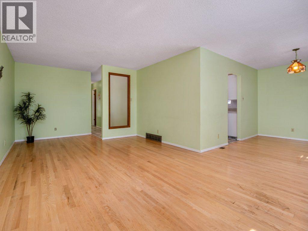 3623 20th Avenue S, Lethbridge, Alberta  T1K 4G5 - Photo 21 - A2285319