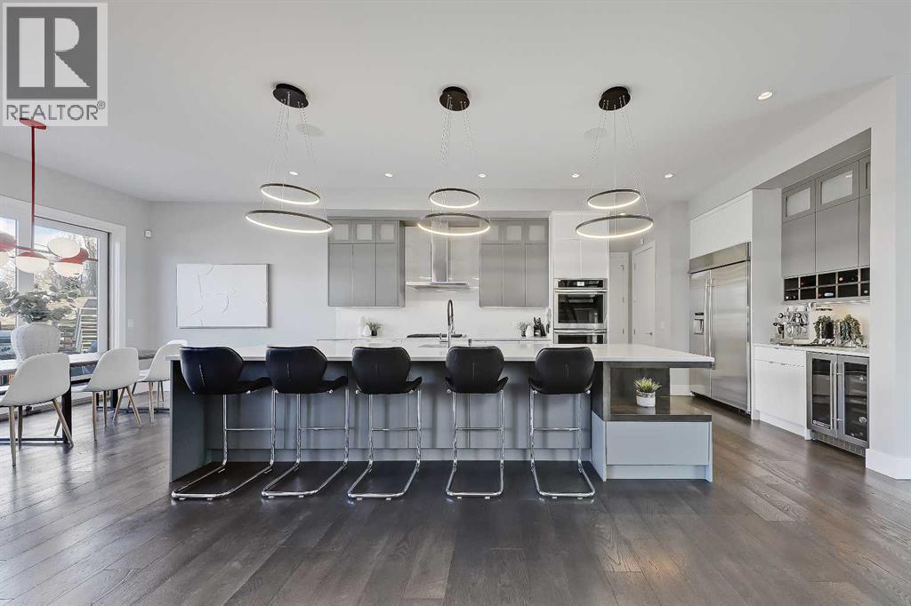 10 Lissington Drive Sw, Calgary, Alberta  T3E 5E1 - Photo 7 - A2294958