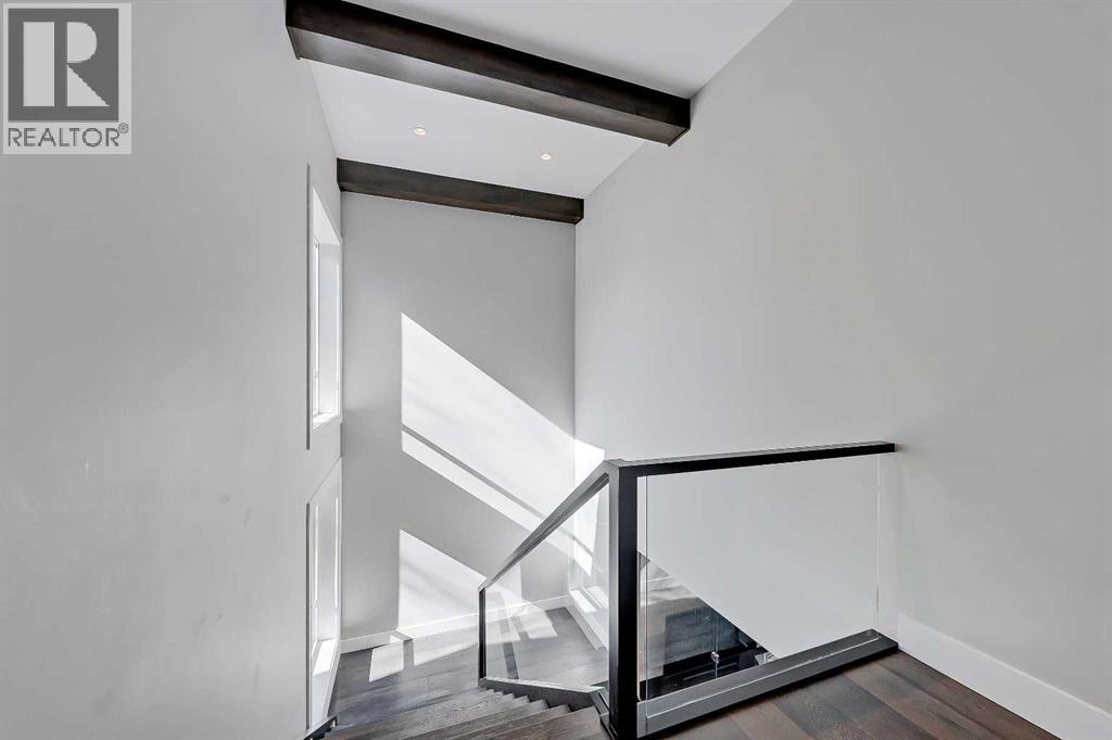 10 Lissington Drive Sw, Calgary, Alberta  T3E 5E1 - Photo 24 - A2294958