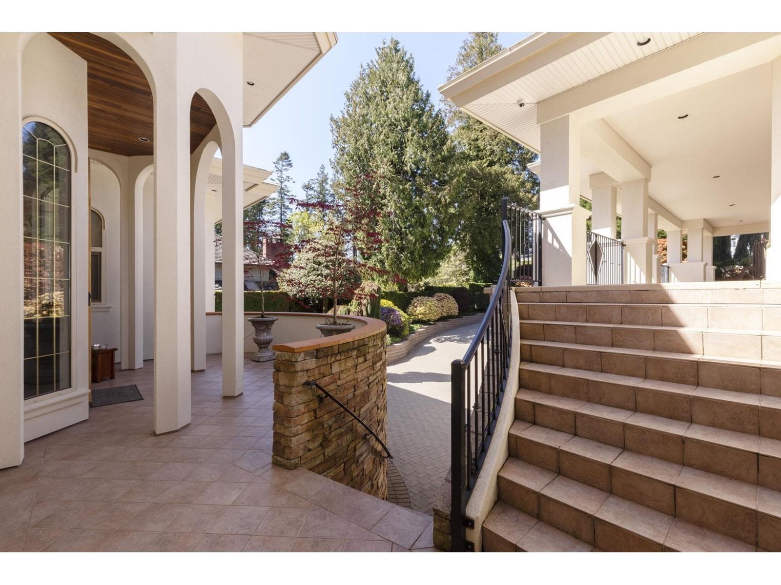 13464 13a Avenue, White Rock, British Columbia V4A 1C4 - Photo 8 - R3103821