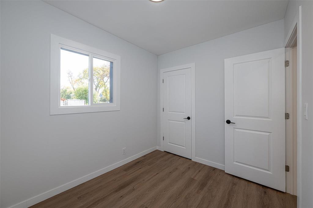 395 St John's Avenue, Winnipeg, Manitoba  R2W 1H5 - Photo 19 - 202605518