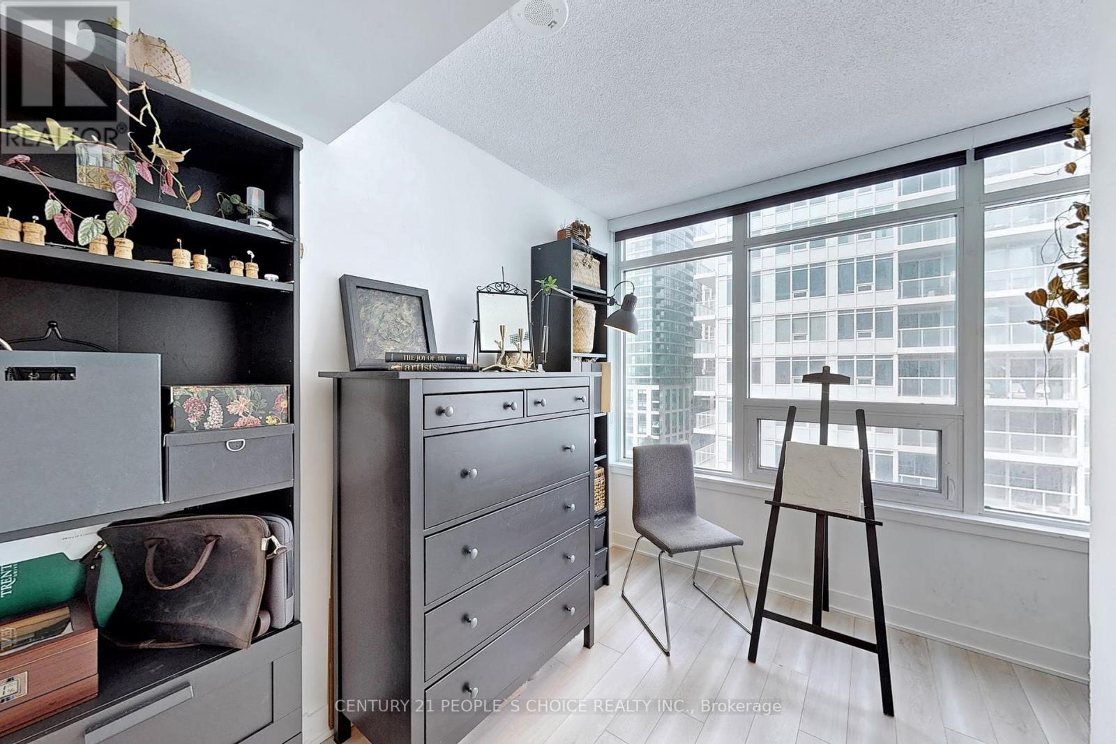 1006 - 17 Bathurst Street N, Toronto, Ontario M5V 0N1 - Photo 19 - C12921020