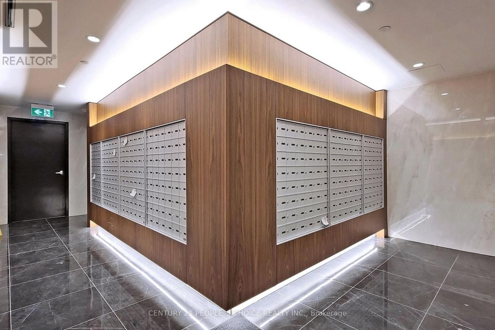 1006 - 17 Bathurst Street N, Toronto, Ontario M5V 0N1 - Photo 37 - C12921020