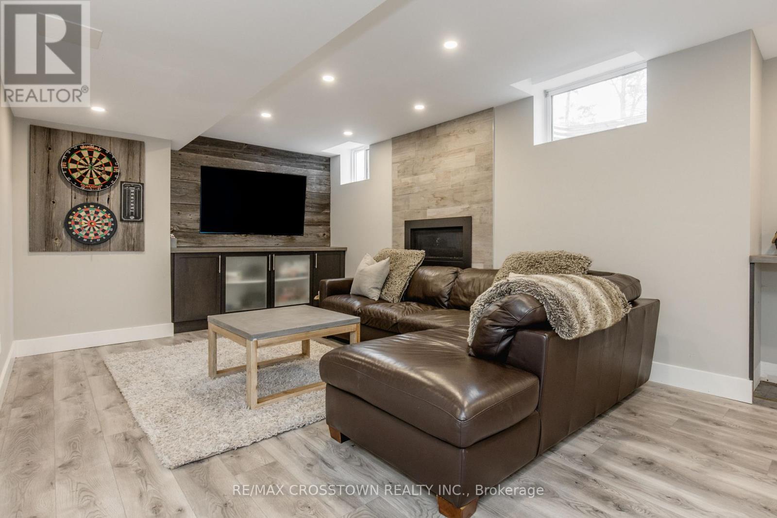 58 Versailles Crescent, Barrie, Ontario  L4M 0B8 - Photo 39 - S12921008