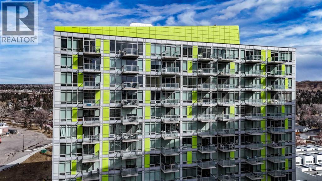 Property Listing: 905, 30 Brentwood Common Nw, Calgary, Alberta