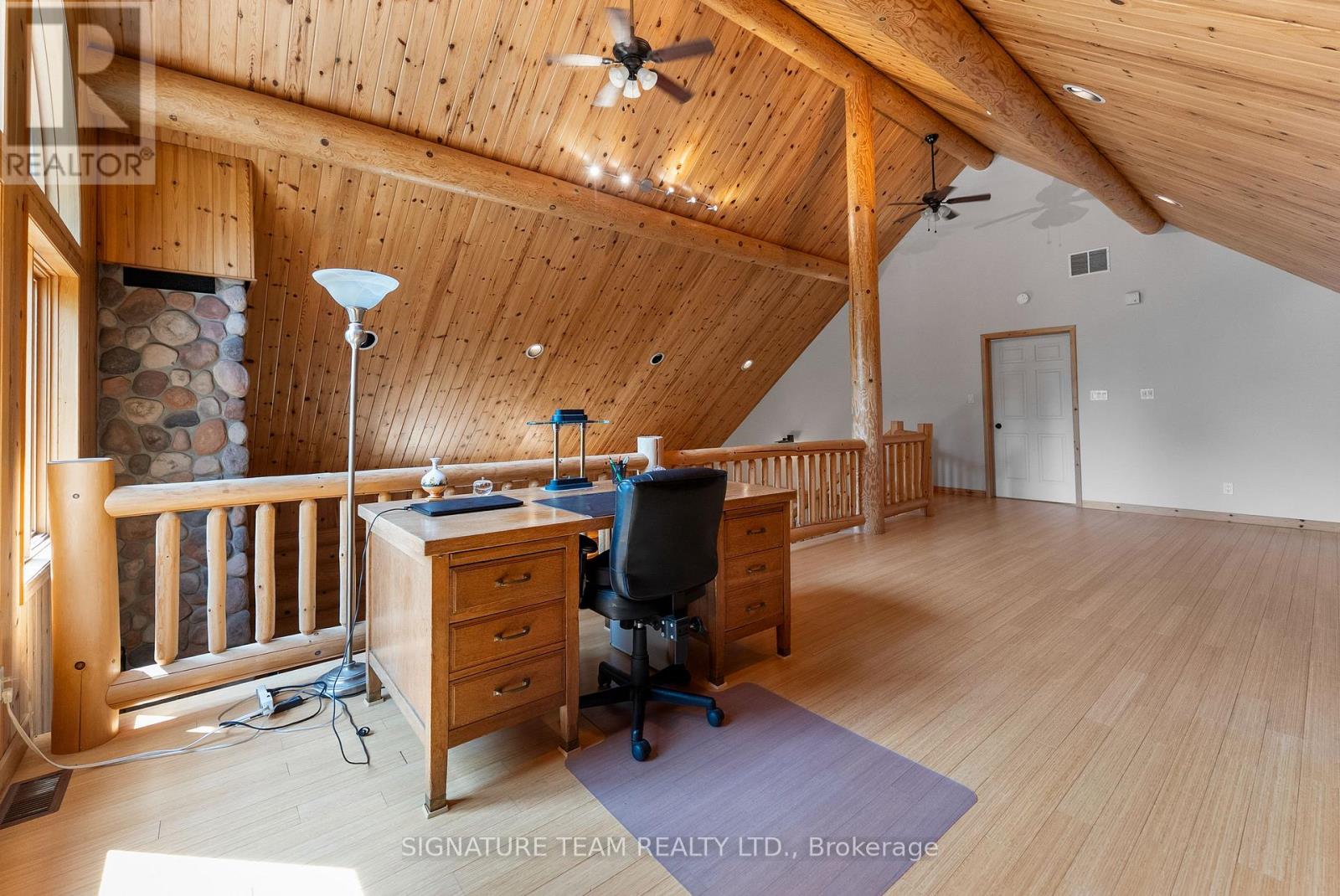 800 Woito Station Road, Laurentian Valley, Ontario  K2A 6W5 - Photo 17 - X12320350